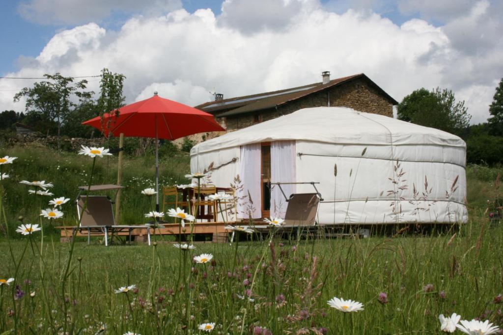 Yourtes En Terrasse Bonneval Szoba fotó